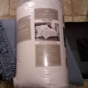 Chic home design 4pc Milos comforter set (King)